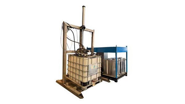 Automatic IBC Tote Tank High Pressure Water Cleaning Machine