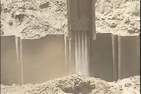 Water Jet Pilot Hole Piling Equipment | 220L/min 240Bar